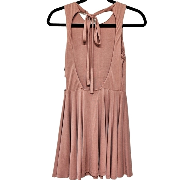 Lovers + FRIENDS Sweet Things Fit & Flare Dress, Backless Tie Neck Pink - Picture 4 of 9